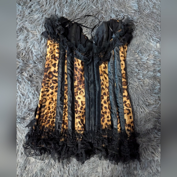 RARE Mystery House Leopard Corset Costume M/S EUC - Picture 7 of 11